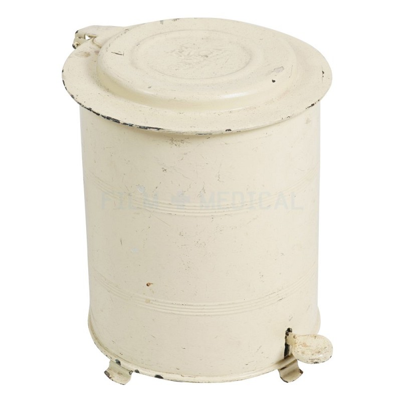 Period hospital pedal bin